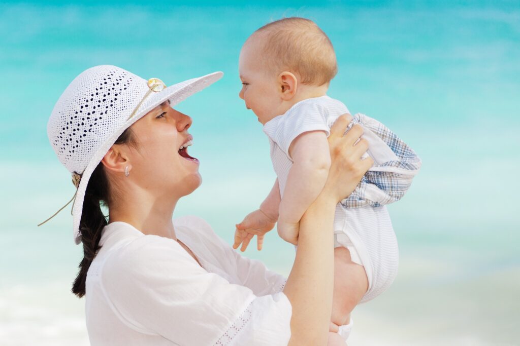 L’association culturelle entre les femmes et la parentalité